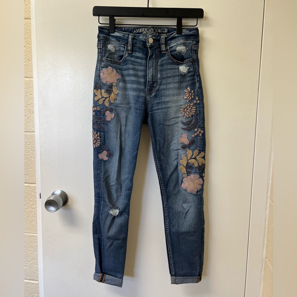 Super Stretch Embroidered Blue Jeans
